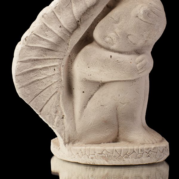 Angel Sentado