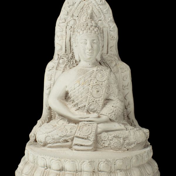 Budas meditando